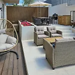 Luxurious In *