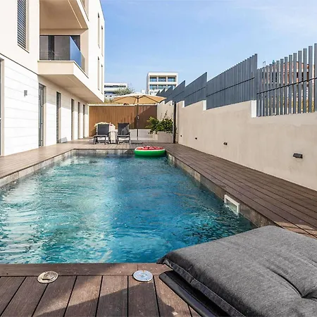 Lovely In * Sveti Filip i Jakov