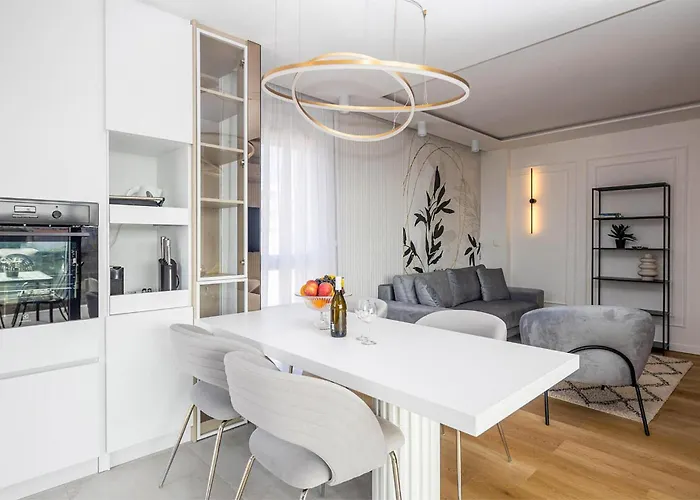 Apartment Lovely In Sveti Filip i Jakov