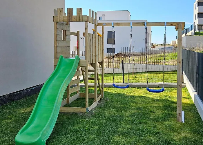 Lovely In Apartment Sveti Filip i Jakov